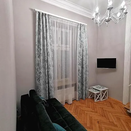 Z Antresola Kazimierz Bozego Ciala 아파트 *